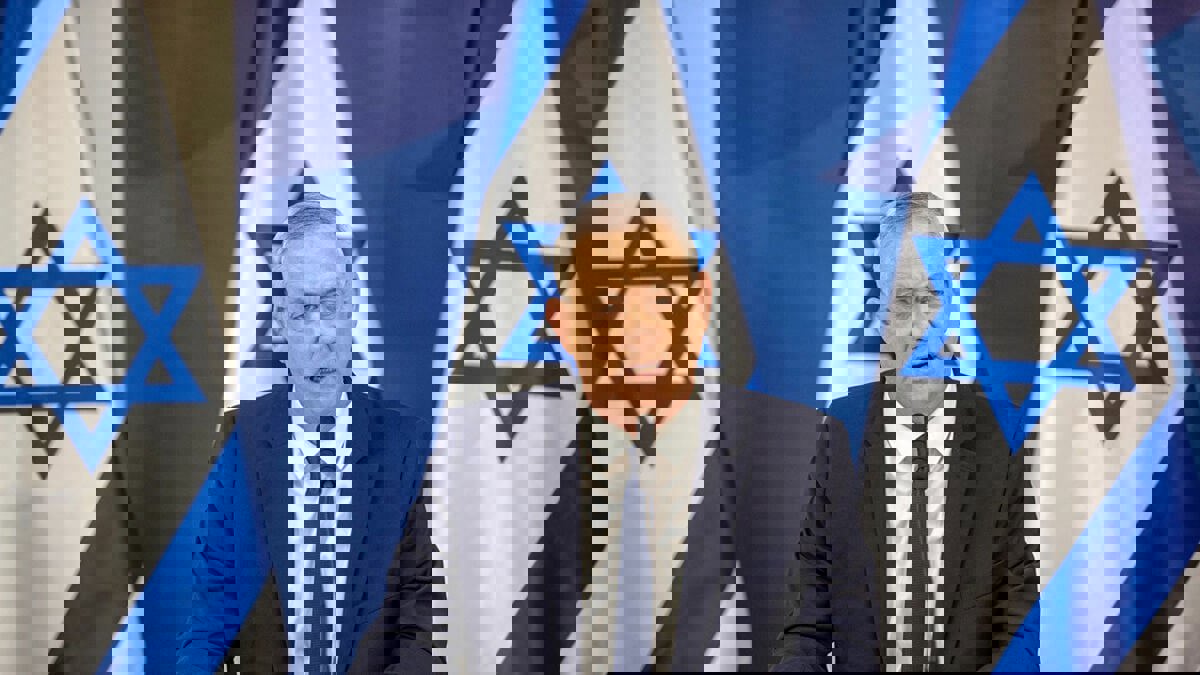 غانتس: إسرائيل مستعدة لمهاجمة إيران عسكريا