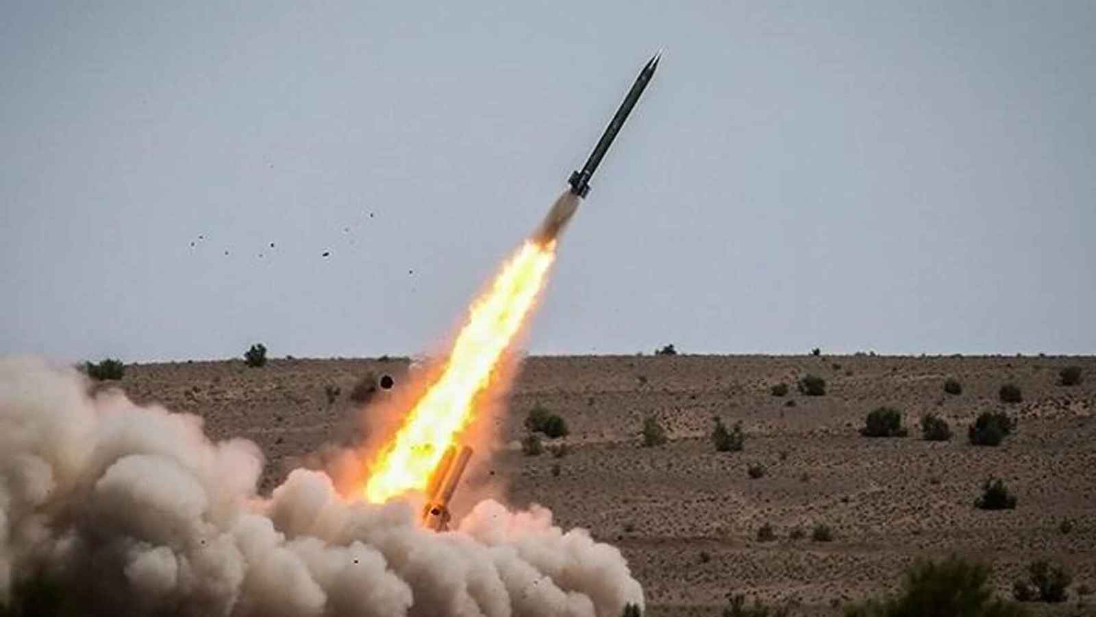 إيران تكشف عن صاروخ "قاسم بصير".. لماذا الآن؟