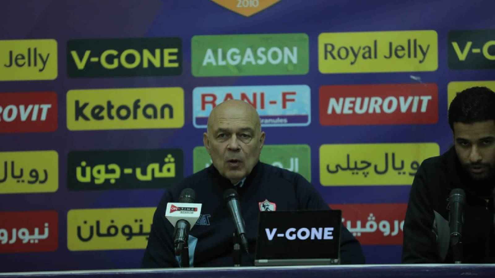 أول رد من كريستيان غروس على أنباء رحيله عن الزمالك