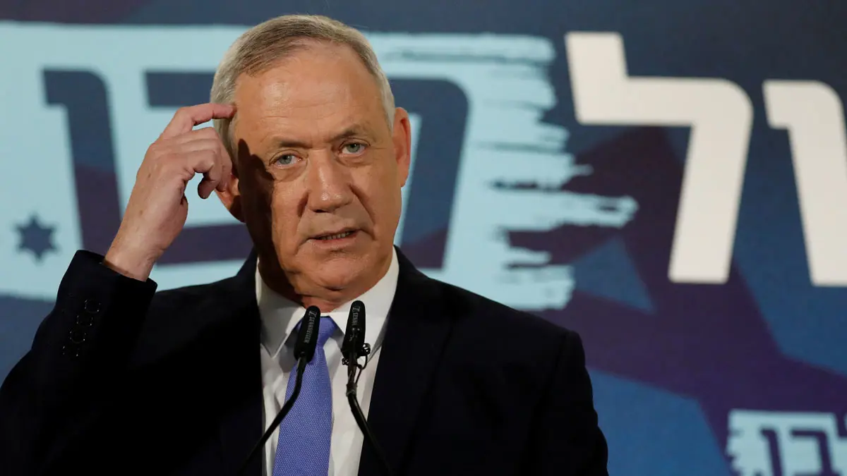 حزب غانتس على شفا الانهيار.. تصدع واستقالات متتالية