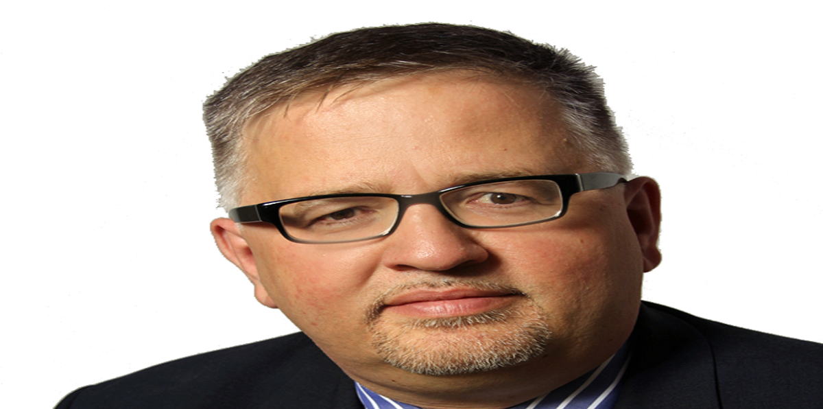 أشهر مناهضي المهاجرين في ألمانيا يختار الإسلام بديلًا عن حزبه اليميني المتطرف