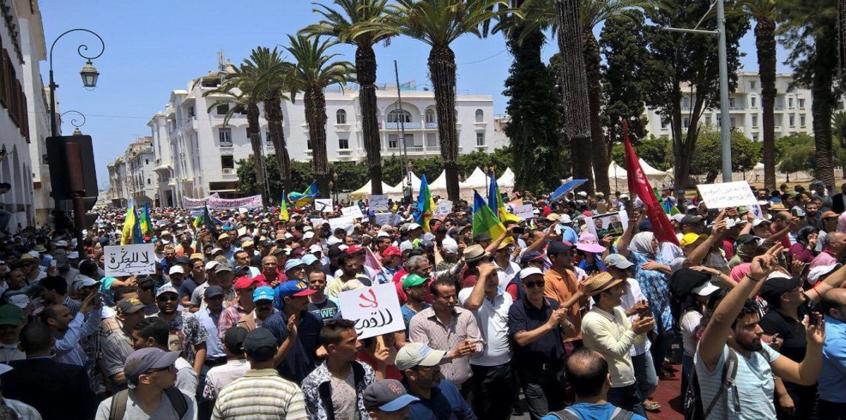 العاهل المغربي يعفو عن 11 من معتقلي حراك الريف