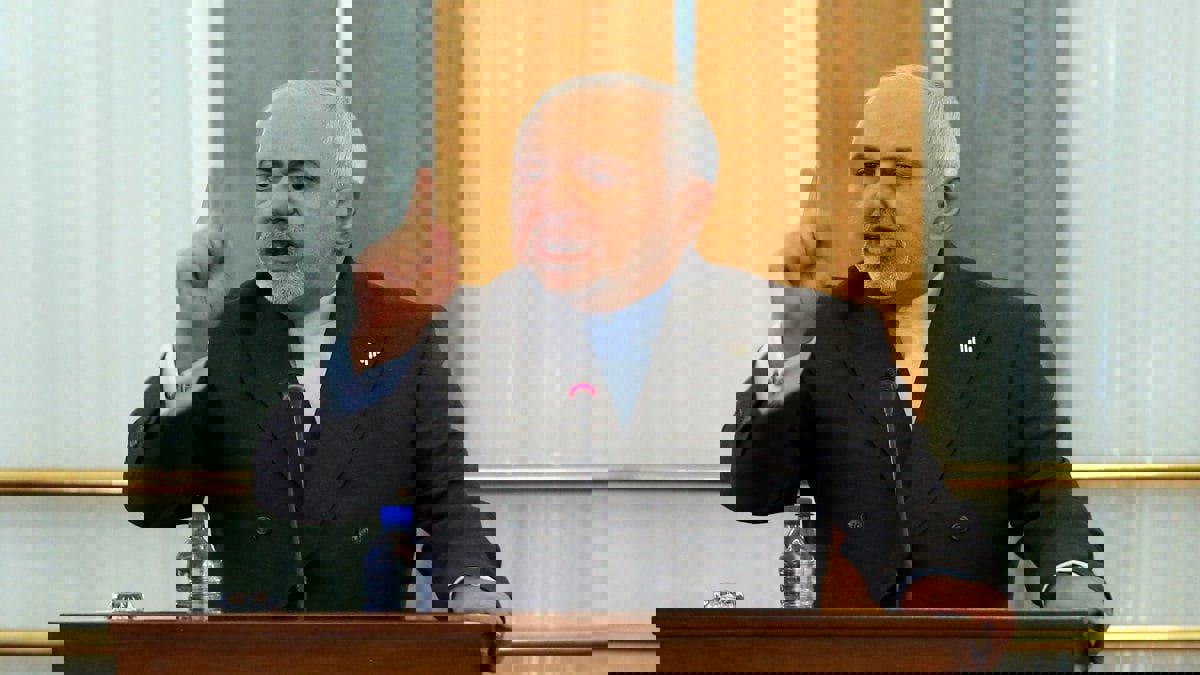 ظريف: القضايا الصاروخية والإقليمية لم تكن ضمن الاتفاق النووي منذ البداية