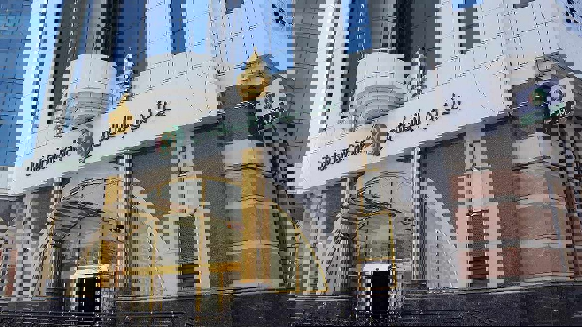 بلومبيرغ: بنك دبي الإسلامي يجري محادثات لشراء بنك "نور"