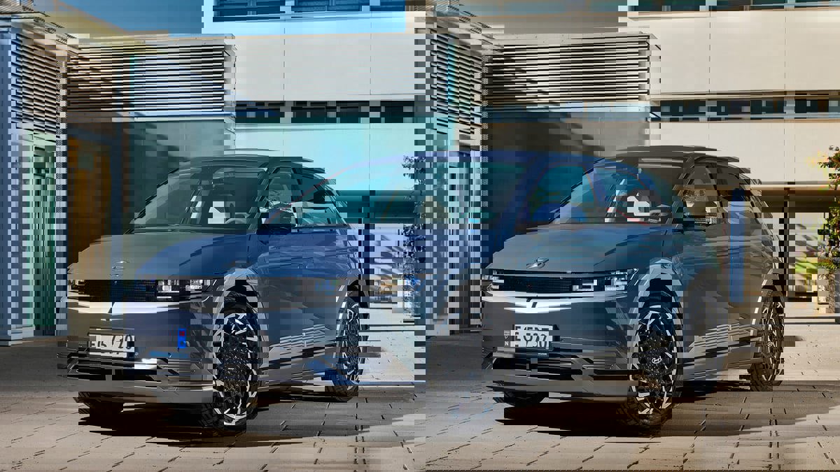 "هيونداي" تحول سيارة كهربائية إلى جهاز تنقية هواء