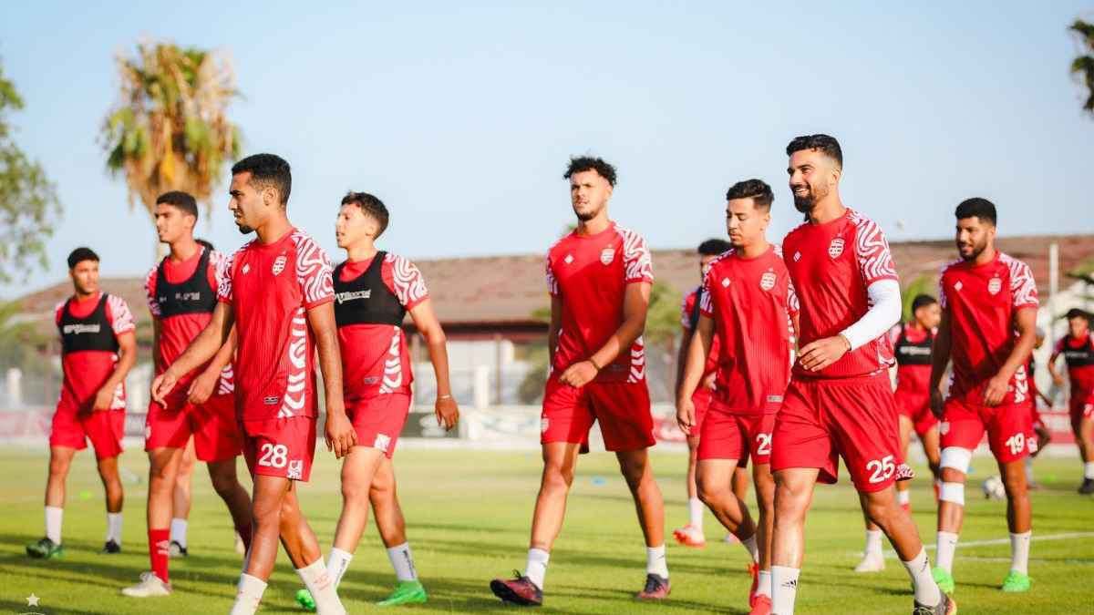 الإفريقي التونسي يخطف نجمي بطل كأس تونس