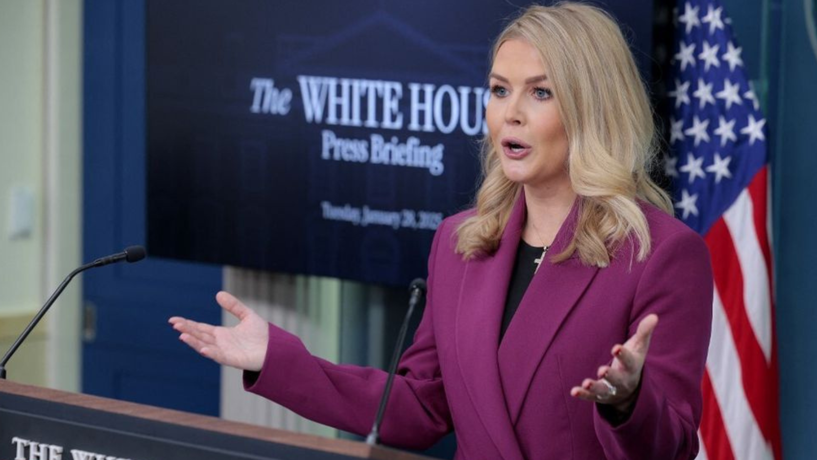 البيت الأبيض يهاجم زيلينسكي: أساليبه "الوقحة" نسفت "صفقة المعادن"