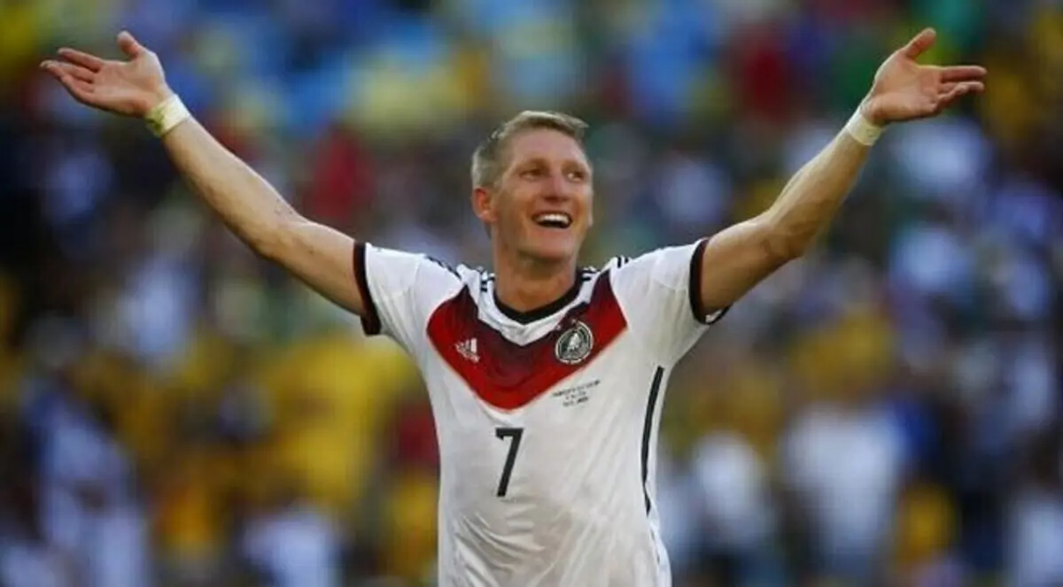 شفاينشتايجر يقود المانشافت أمام جورجيا