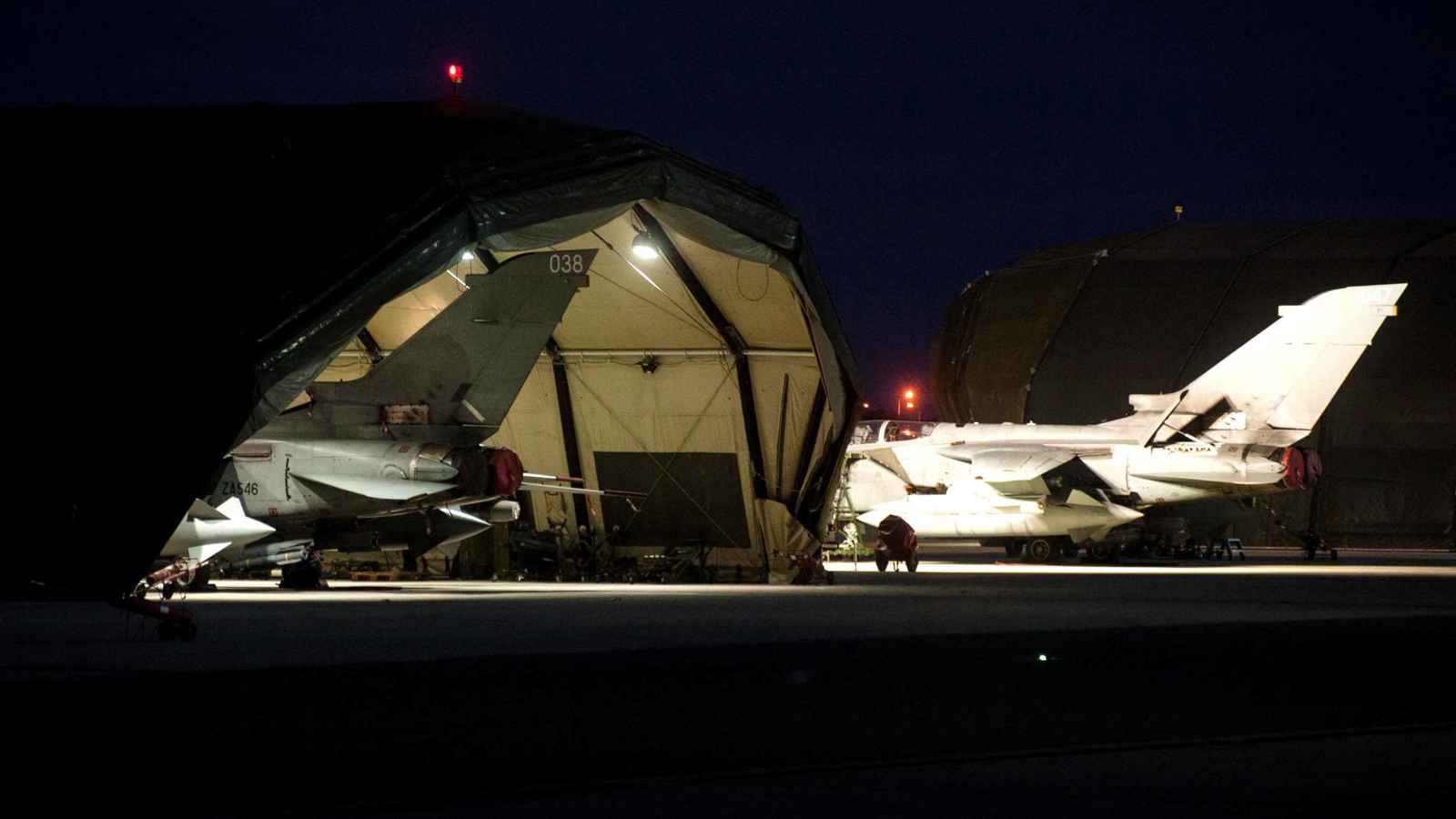 "التلغراف": القواعد البريطانية في المنطقة بحالة تأهب قصوى