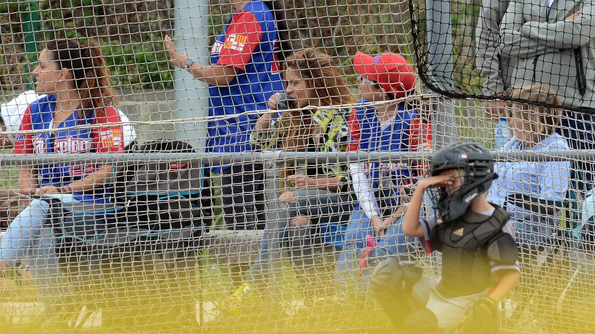 لهذا السبب.. بيكيه وشاكيرا يلتقيان في مكان واحد لكن دون اجتماع (صور)