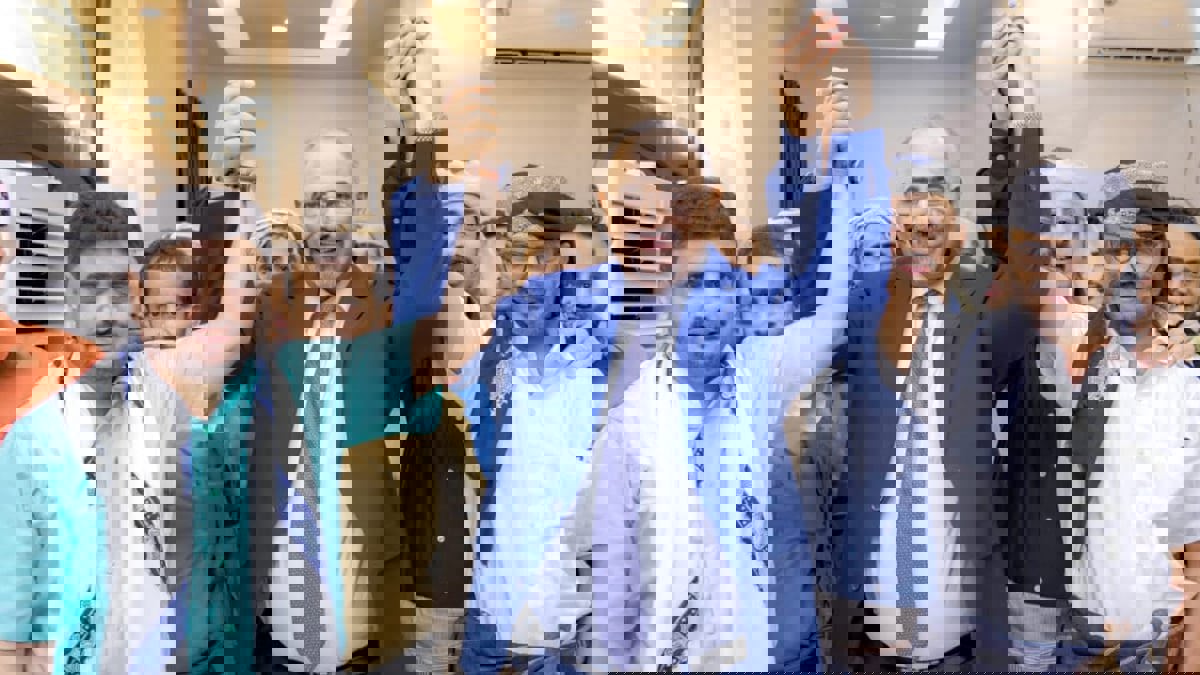 اليمن.. الزبيدي يلتقي مدير شرطة أبين وينهي حالة التباين