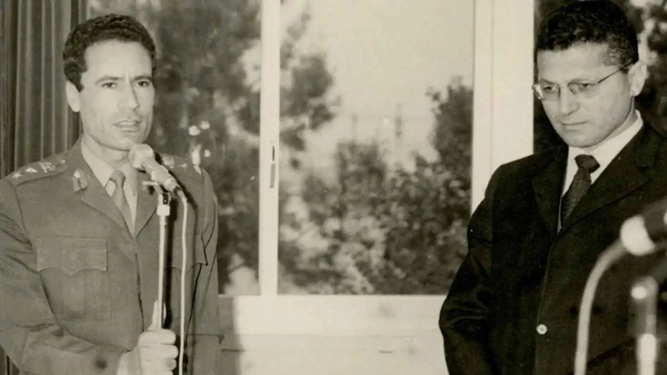 "أبي والقذافي".. فيلم يوثّق مأساة شخصية عاشتها المخرجة (صور)