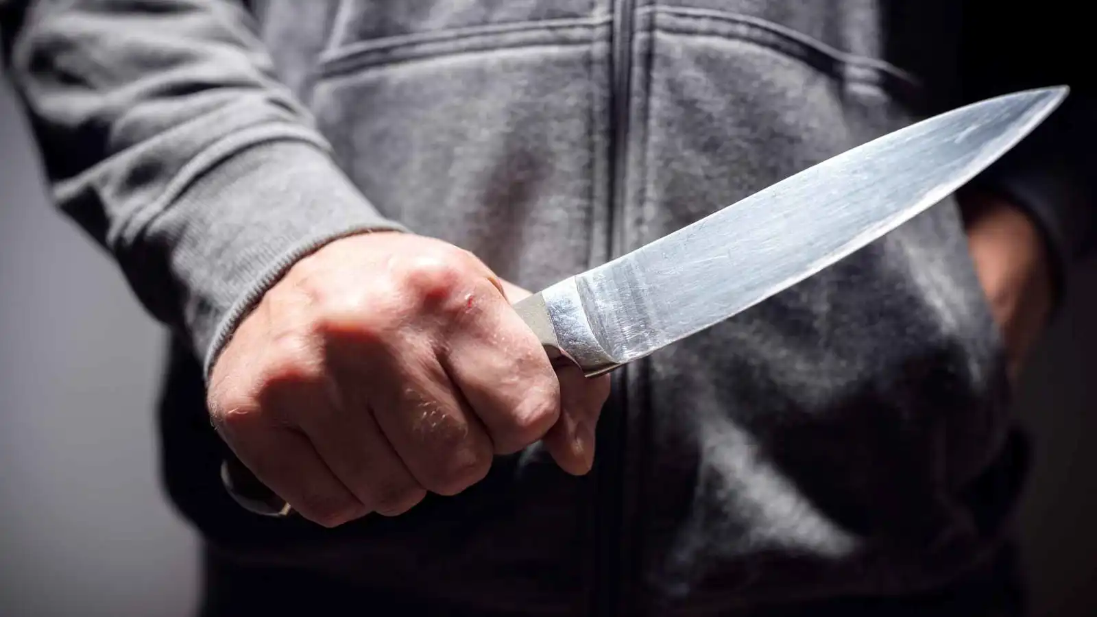 مصر.. ذبح زوجته وأشعل التكييف قبل الفرار