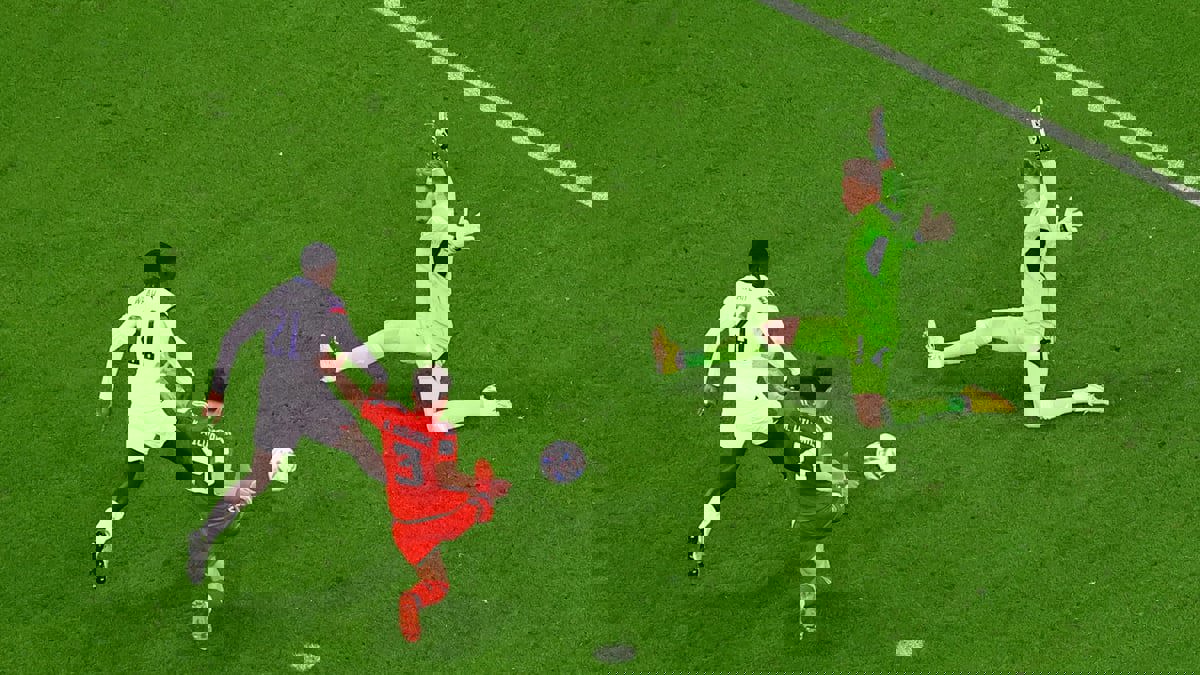 أهداف مباراة أمريكا وويلز (فيديو)