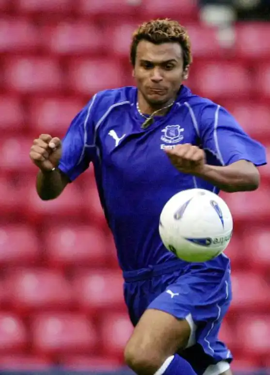 إبراهيم سعيد بقميص إيفرتون