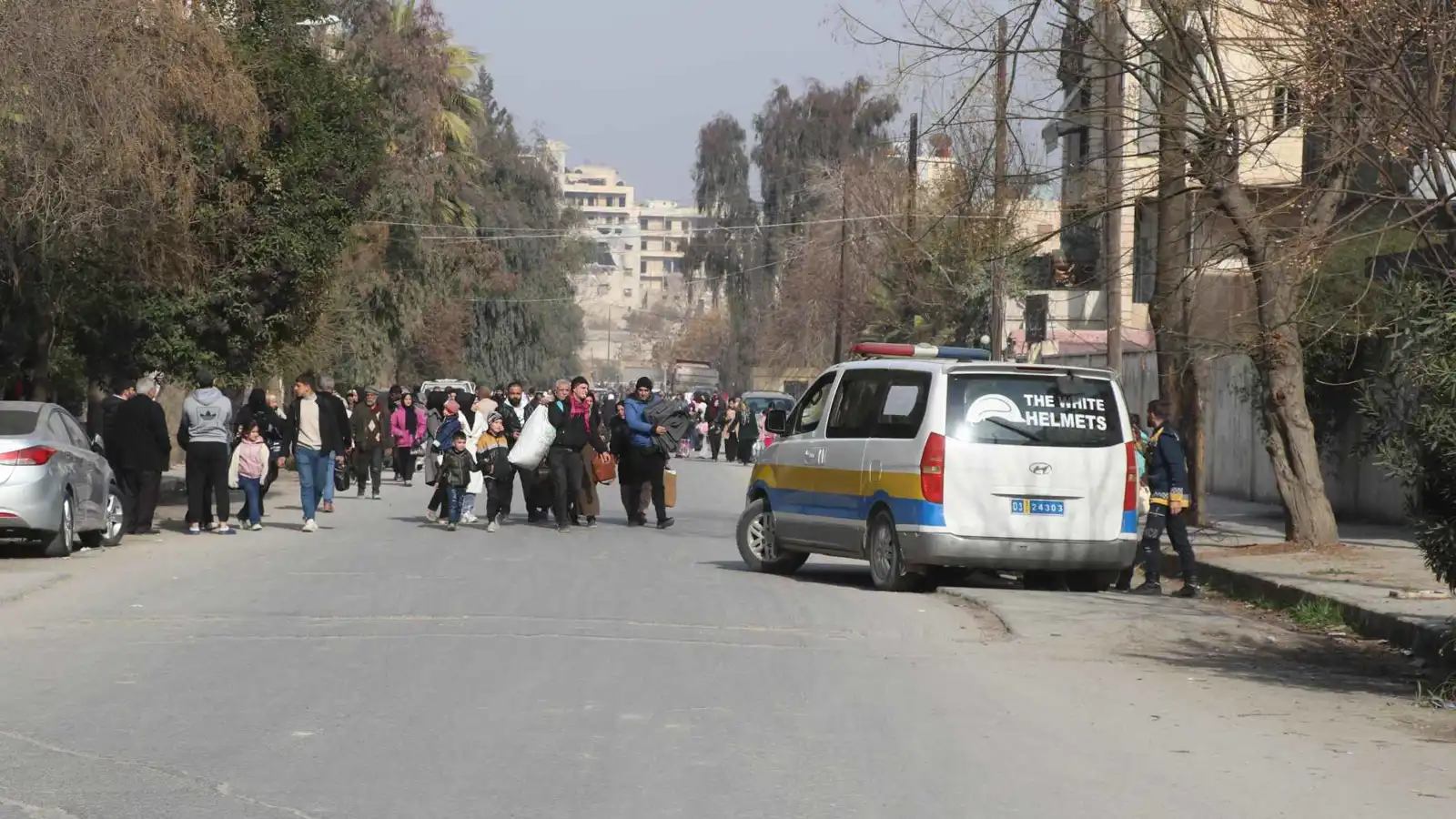 إجلاء 3 آلاف مدني من أحياء حلب السورية (فيديو وصور)