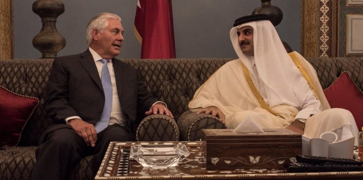 أمير قطر يبحث مع تيلرسون مستجدات الأزمة الخليجية‎