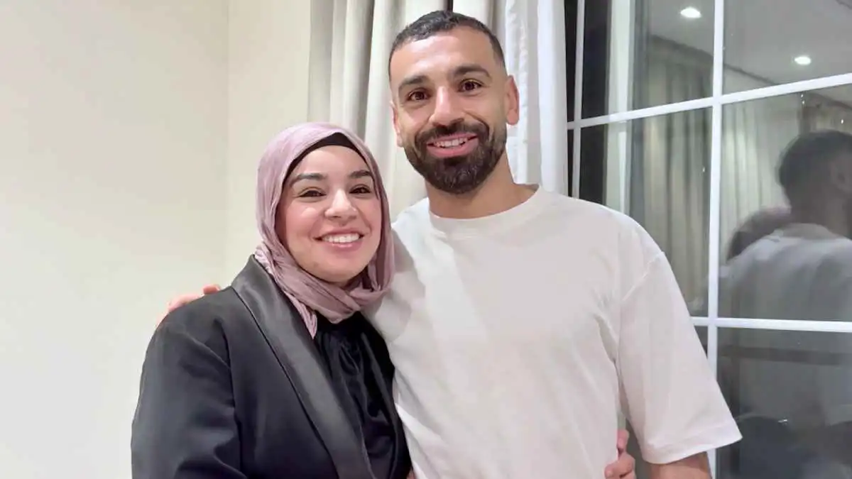 "من أنتم؟".. شقيقة محمد صلاح تهاجم فنانًا مصريًا بعد انتقاده نجم ليفربول