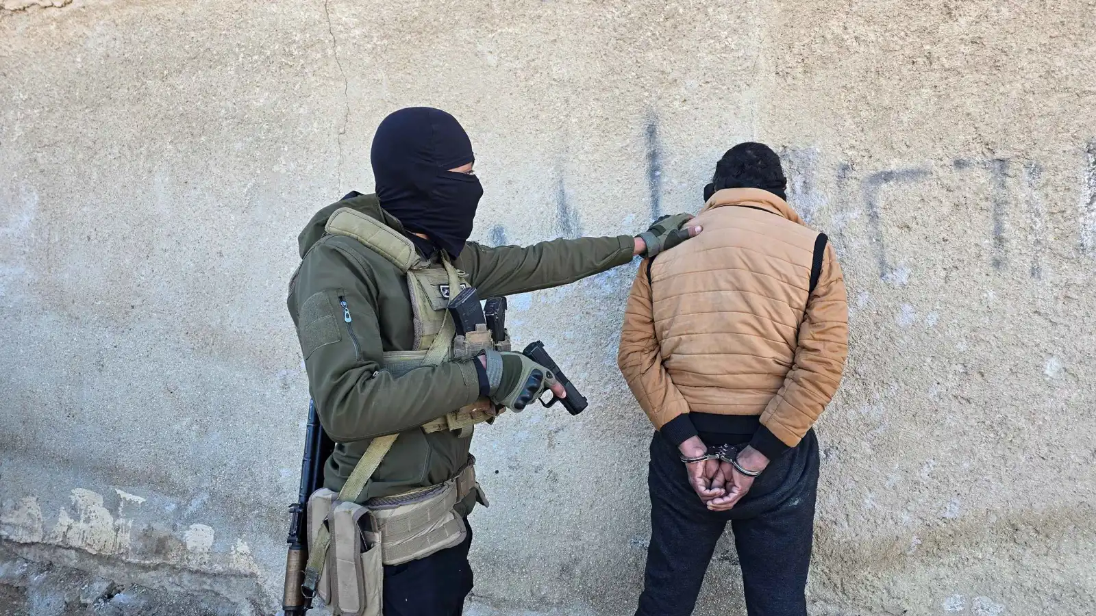 الأمن السوري يقبض على "داعشي" في الكسوة