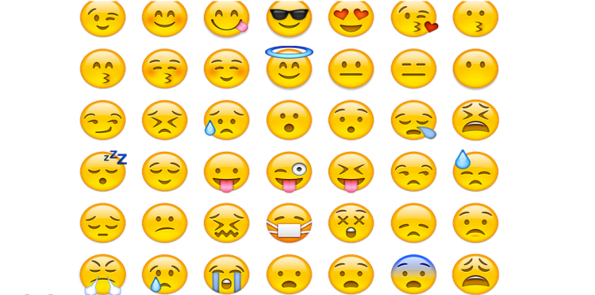 كيف يمكن تفادي فهم الرموز التعبيرية في محادثات الإنترنت؟