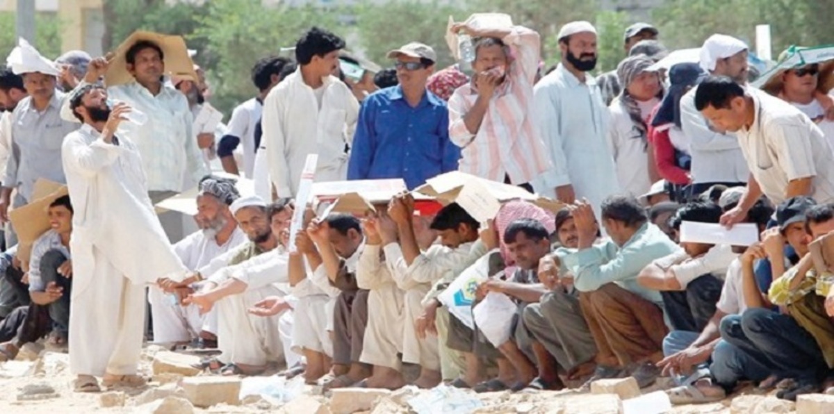 صحيفة سعودية تتهم العمالة الوافدة بالتسبب بارتفاع نسب الجريمة