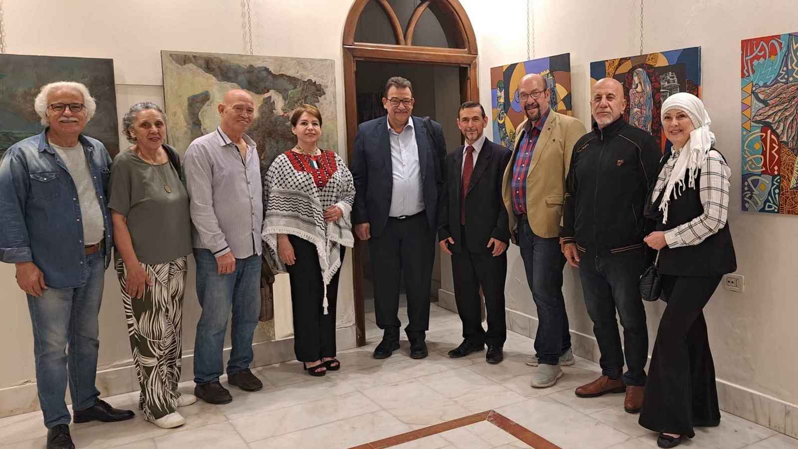 قرار جديد يشعل غضب التشكيليين في سوريا