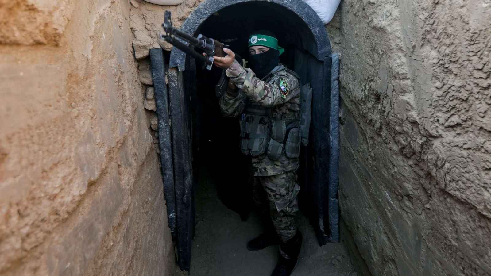 "معاريف": 75% من أنفاق غزة تحت سيطرة "حماس"