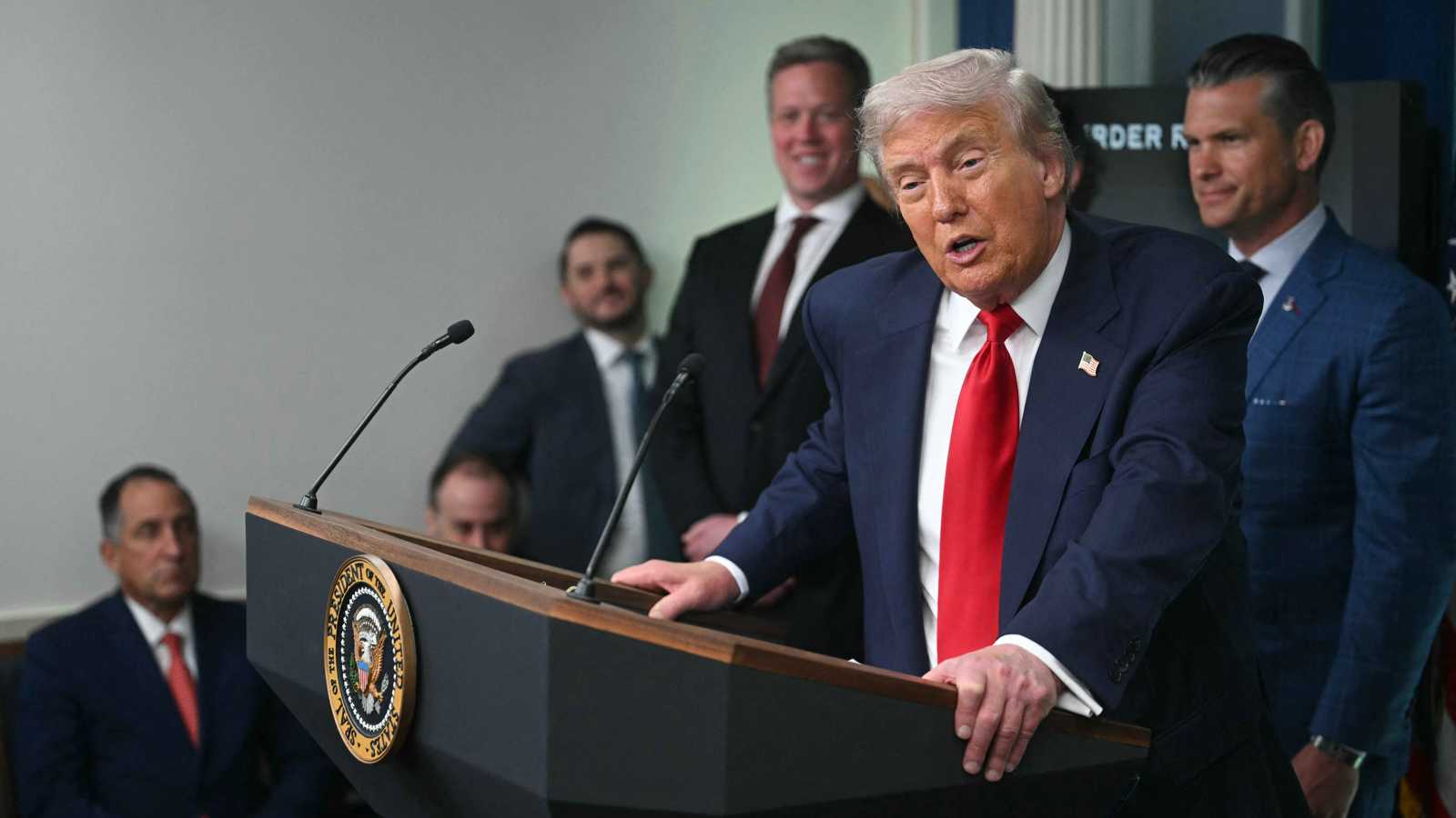 ترامب: المباحثات مع بكين حول الرسوم الجمركية "جيدة"