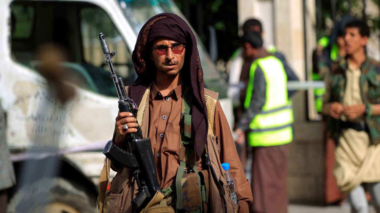 كيف يحصّن الحوثيون بنيتهم القيادية وقدراتهم العسكرية؟