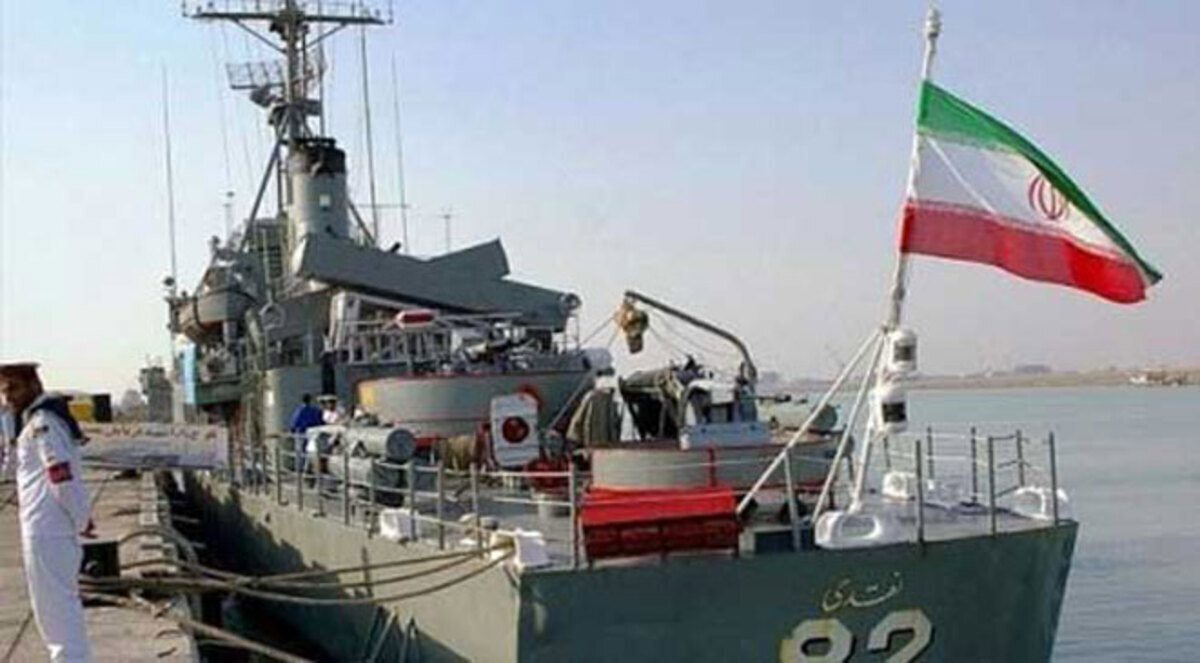 البحرية الإيرانية تطلق أعيرة تحذيرية على سفينة في الخليج