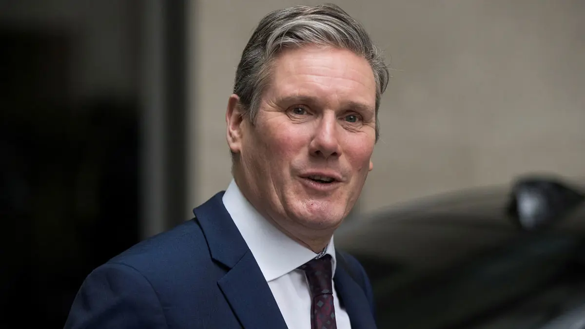 من هو كير ستارمر الزعيم الجديد لحزب العمال البريطاني؟