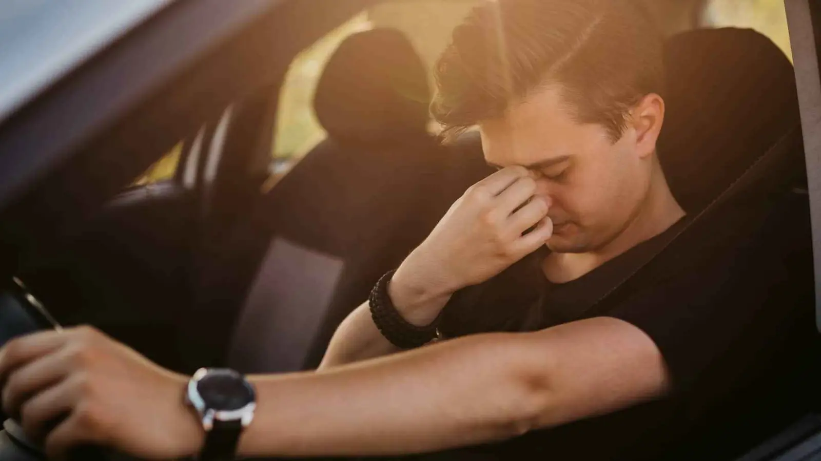 "دراسة مرعبة".. 14% من السائقين في أمريكا ينامون أثناء القيادة