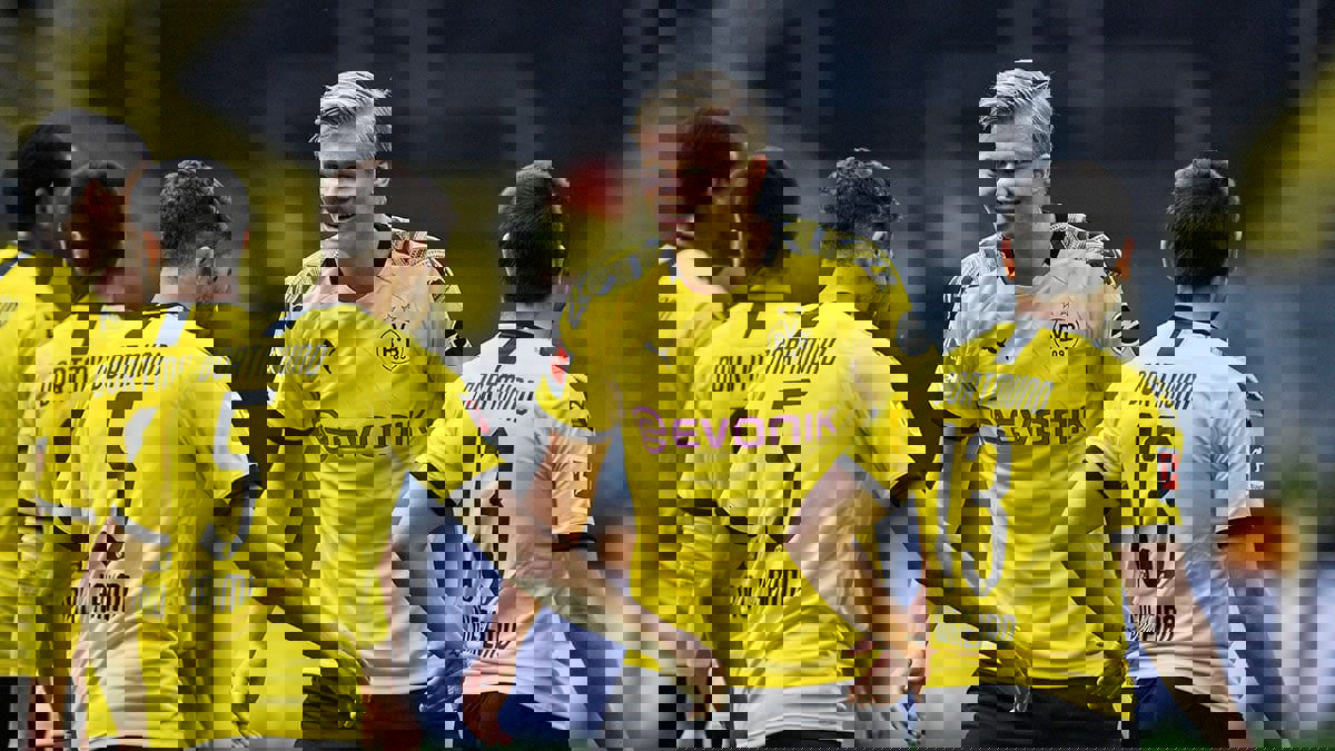 ماذا قال مدربا بروسيا دورتموند وشالكه في أول مباراة بينهما بعد استئناف الدوري الألماني؟