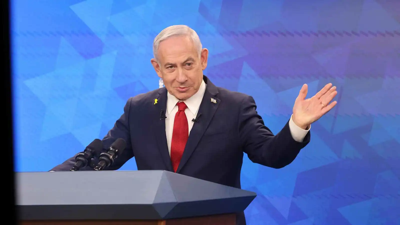 نتنياهو يحذر حماس: أي مساس بالرهائن سيقابل بتصعيد سريع