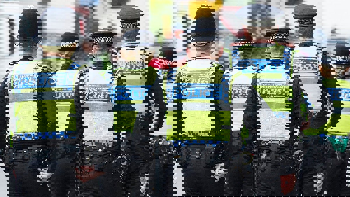 العثور على أم متوفاة بجانب رضيعها في إسكتلندا بسبب رسالة (صور)