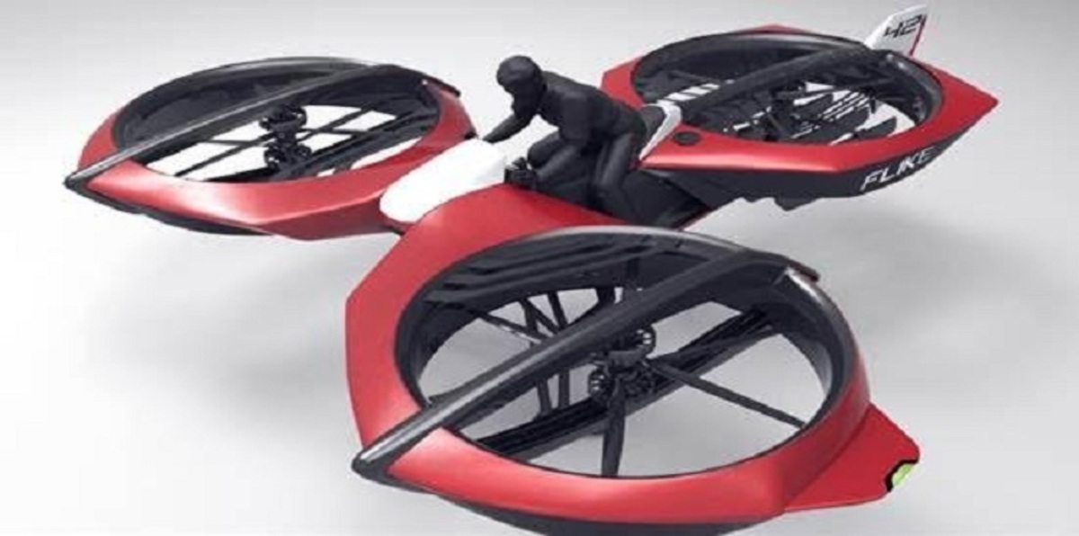 أبوظبي تشهد عرض أول دراجة نارية في العالم تحلق في الجو