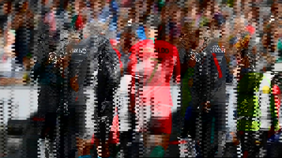 كريستيانو رونالدو يصل إلى برشلونة.. تعرف على السبب