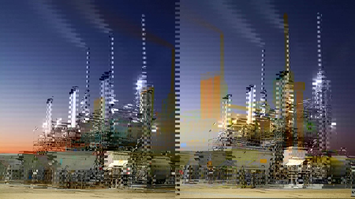 الكويت ترفع سعر بيع النفط الخام لآسيا في مايو إلى مستويات قياسية