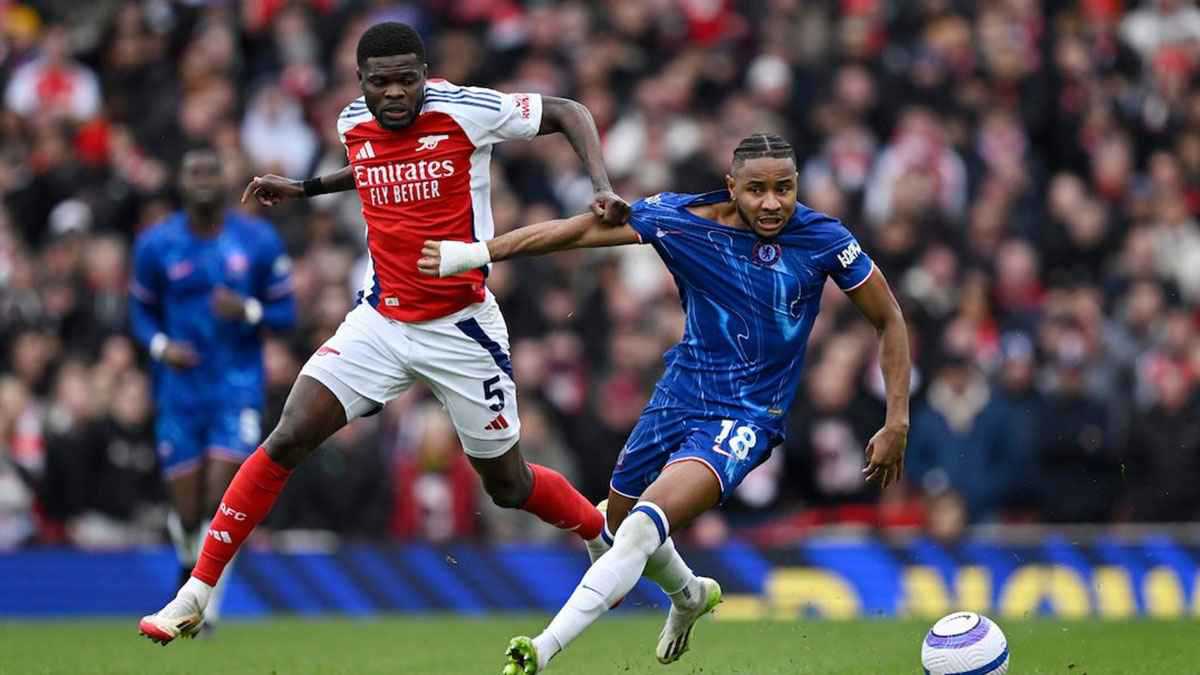 مانشستر سيتي وآرسنال وتشيلسي.. مواعيد مباريات اليوم والقنوات الناقلة 