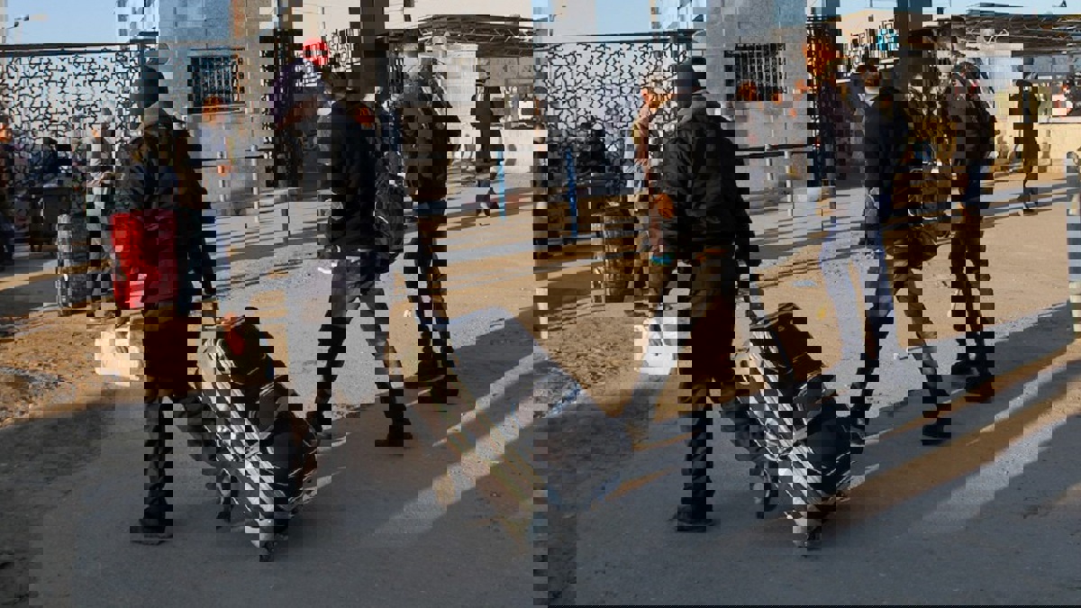 الحكومة الفلسطينية تحذر من عمليات إسرائيلية "ممنهجة" لتهجير فلسطينيي غزة