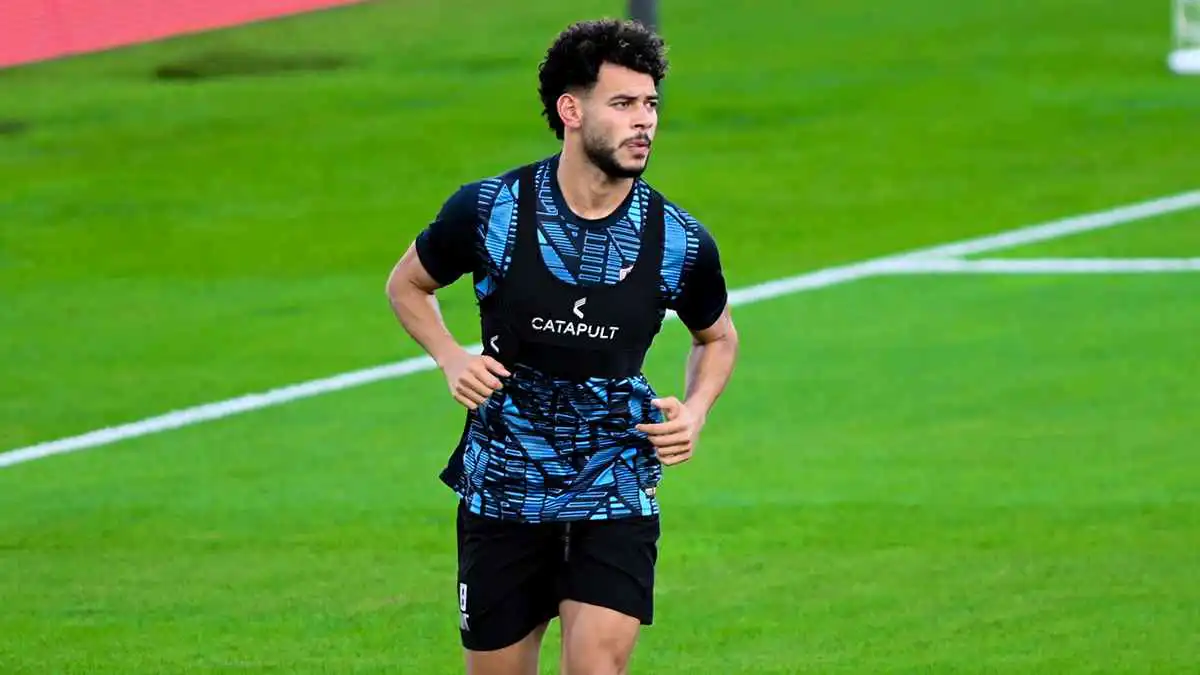 بعد إعلان إيقاف دونغا.. هل سينسحب الزمالك من السوبر المصري؟