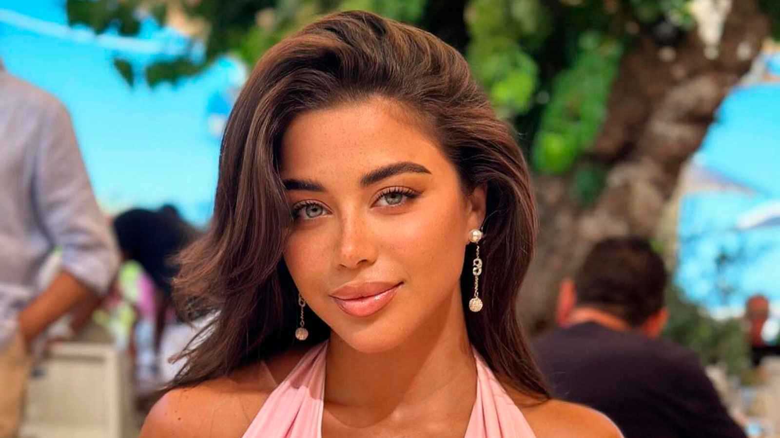 يارا السكري تحسم جدل ارتباطها بأحمد العوضي (صورة)