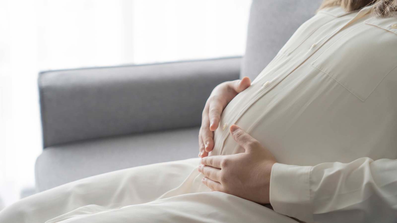 ما أسباب آلام الحوض أثناء الحمل؟