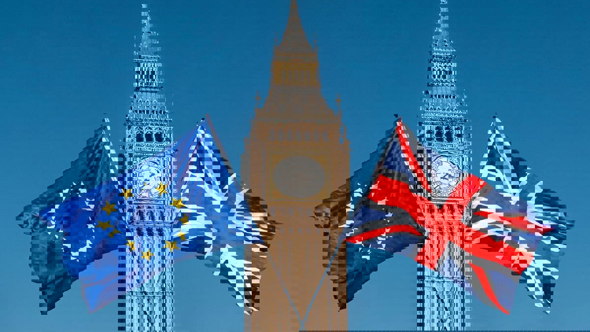 بريطانيا تقول إنها ستنتهك القانون "بقدر محدود" في البريكست‎