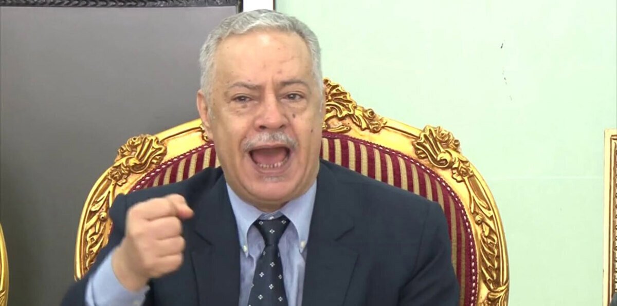 المفلحي ينفي تراجعه عن الاستقالة من منصب محافظ عدن