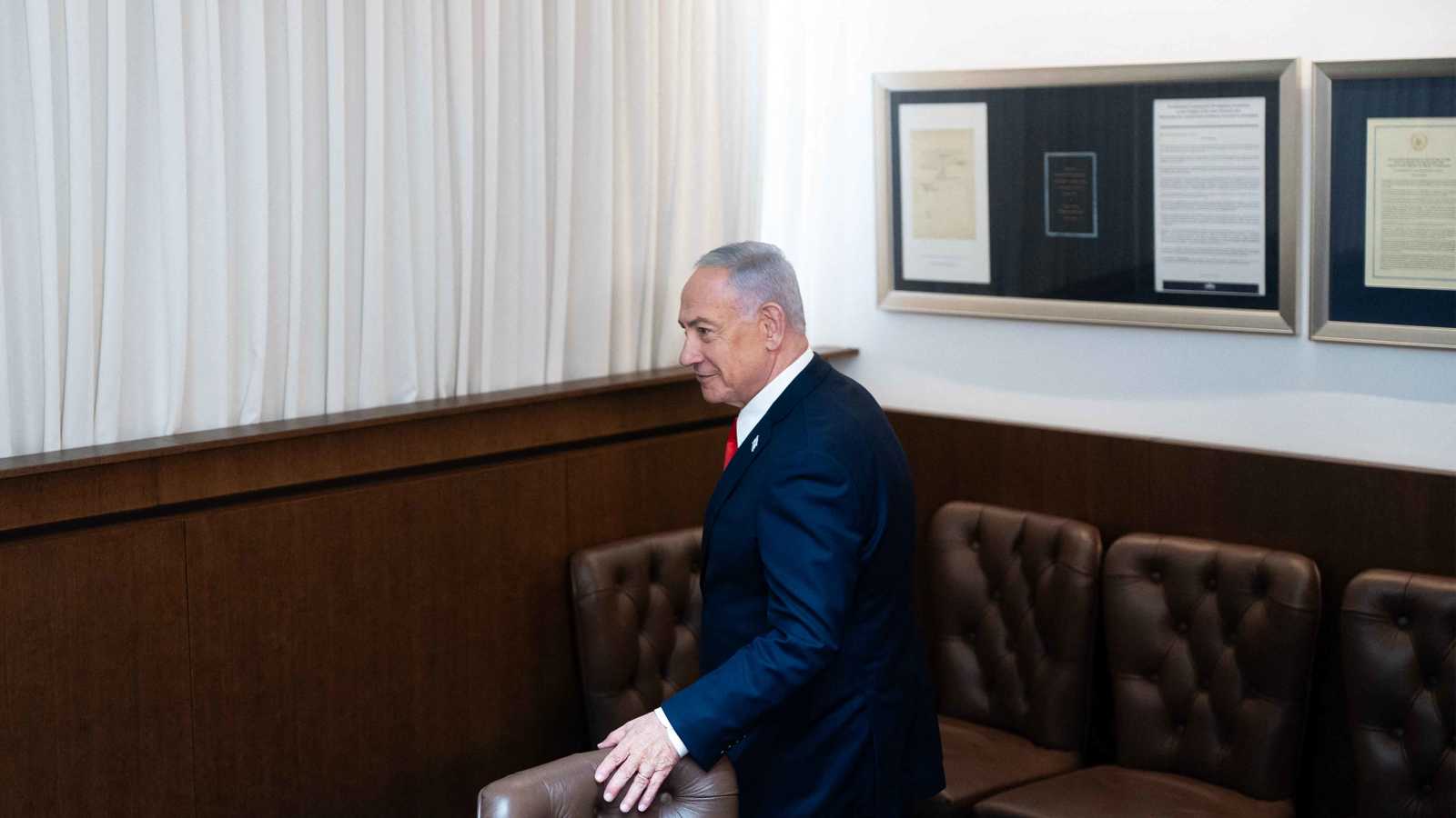 قبل الانهيار.. هل تصبح الأحزاب العربية طوق نجاة لحكومة نتنياهو؟