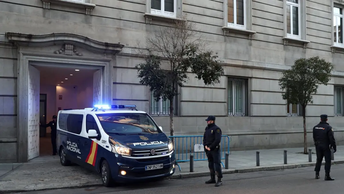 تقرير: السلطات الإسبانية تفكك شبكة مختصة في تهريب الهيروين