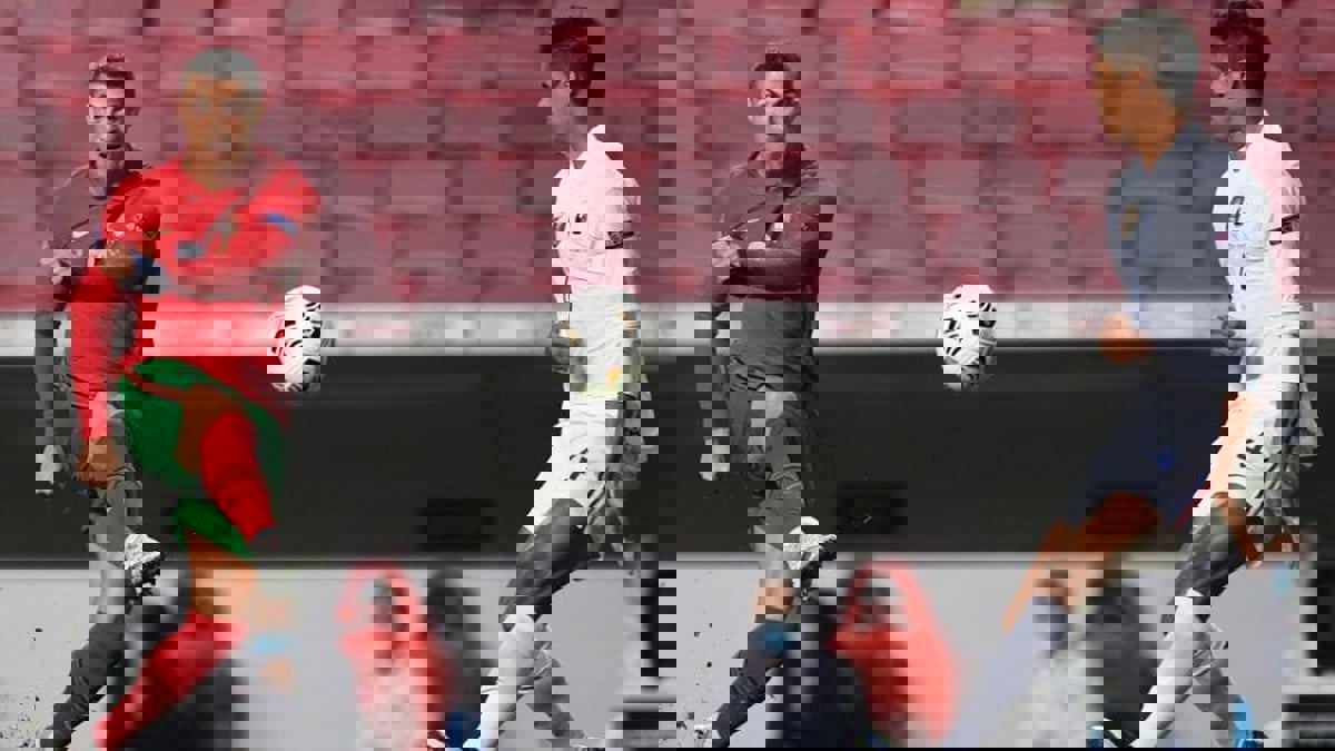 ماذا قال كريستيانو رونالدو عن انضمام فاران إلى مانشستر يونايتد؟