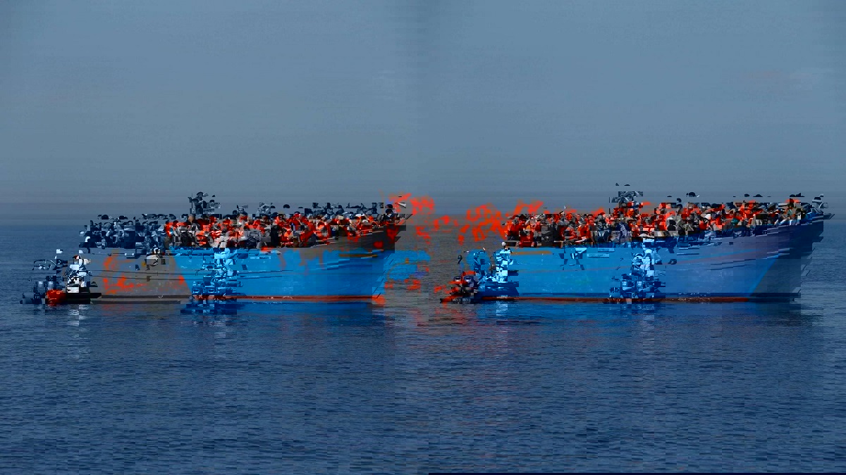 تقرير: مئات المهاجرين التونسيين يواجهون الترحيل القسري من أوروبا