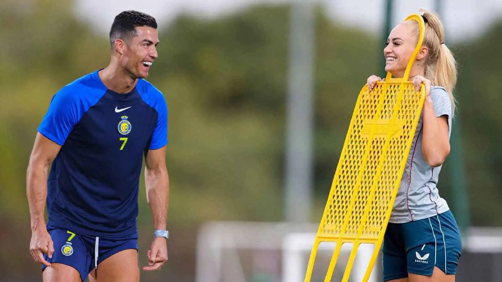 رونالدو وعلاقة كارثية.. أليشا ليمان تنهي "موسم الفضائح" بهدفين